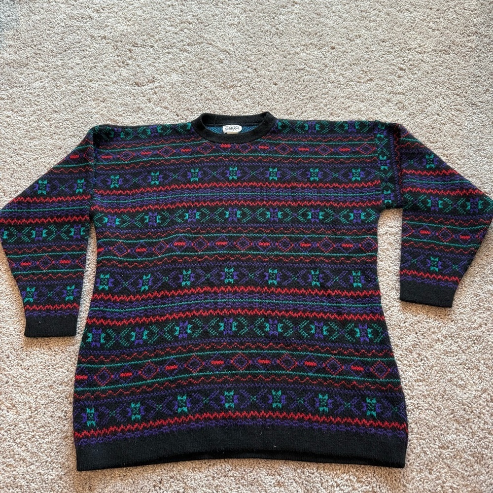 Vintage Women’s Multicolor Patterned Sweater Size Large